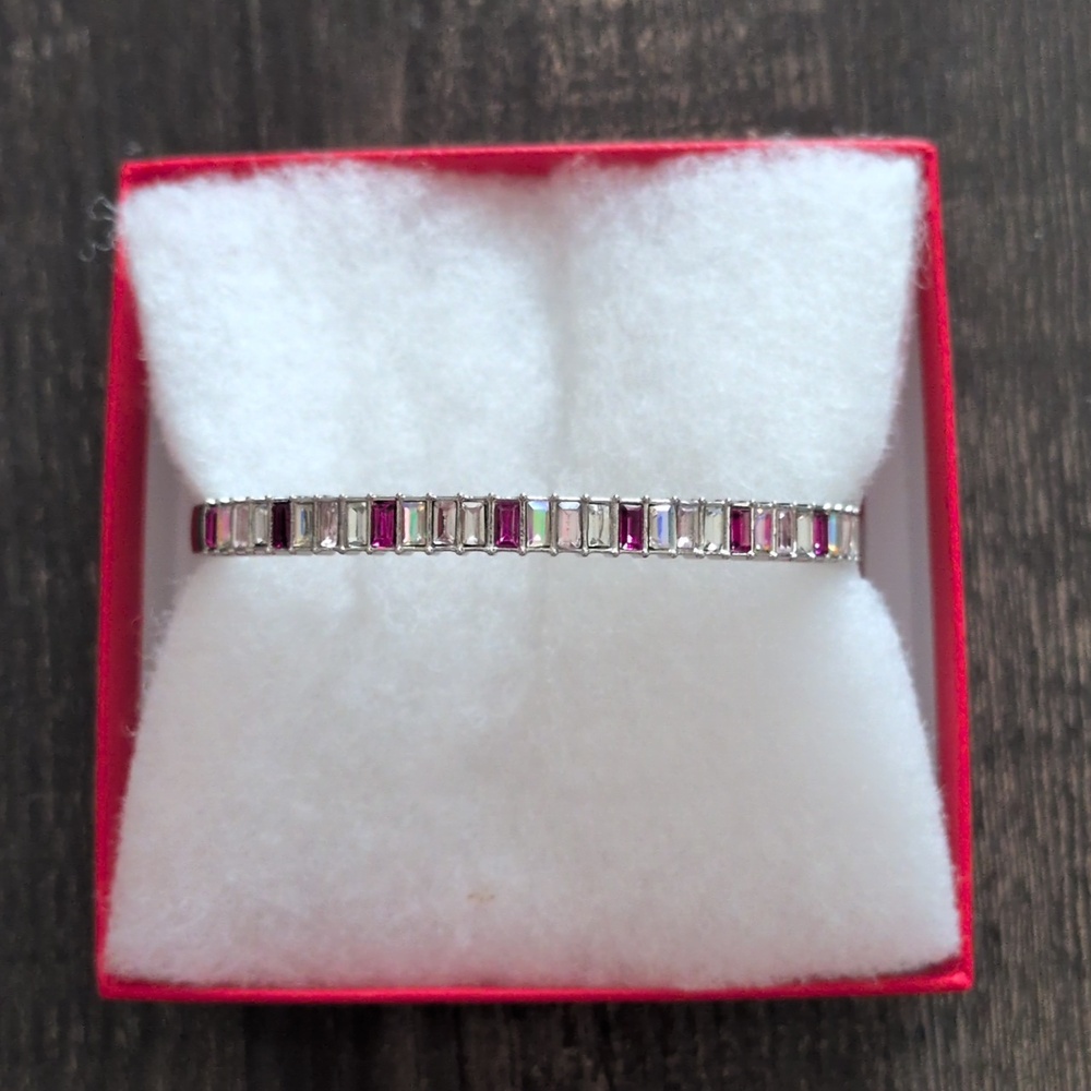 Paparazzi Jewled Braclet NWT
